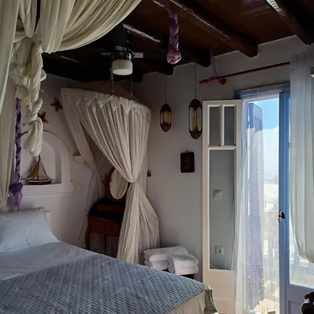 House * Serifos Town